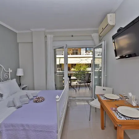 Chrysa Studio - Halkidiki Apartment *