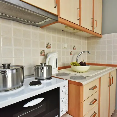 Chrysa Studio - Halkidiki Apartment